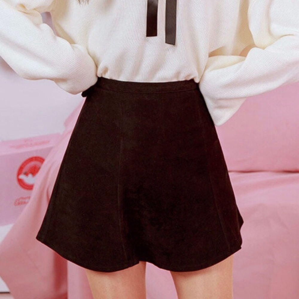 black a-like flared circle mini skirt